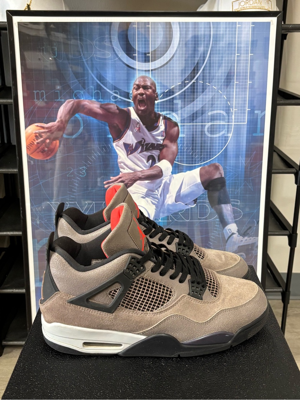 Size 13- Men’s Nike Air Jordan 4 Retro Taupe Haze/Blk/Red 2021 DB0732-200